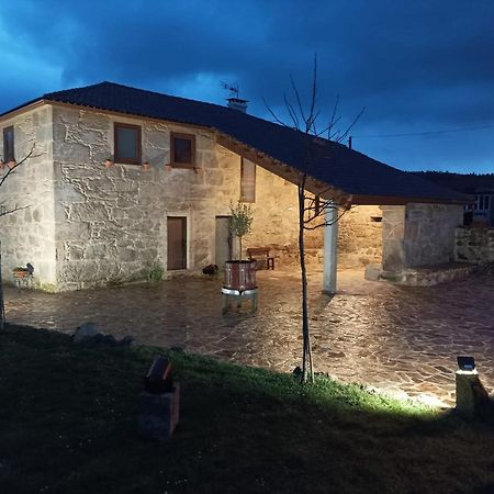 Albergue Aldea Da Pedreira Teo Kültér fotó